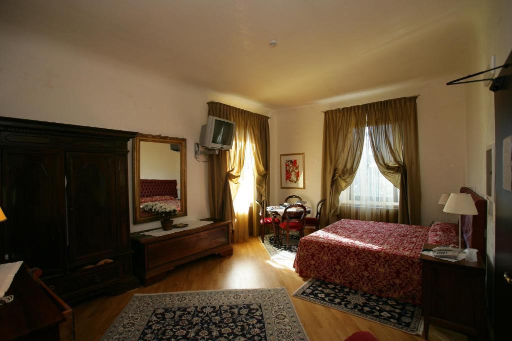 La Torre Hotel Moie Quarto foto